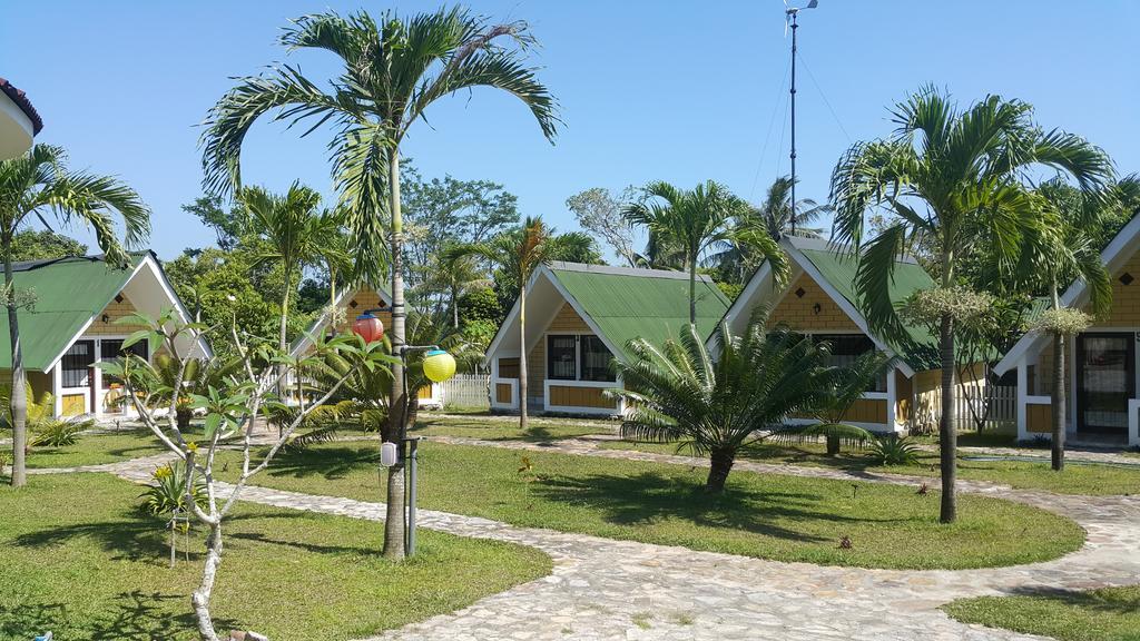 Casavelion Hotel Karimunjawa Exterior foto